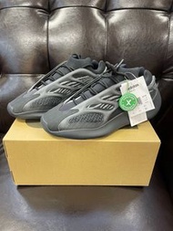 Adidas Yeezy 700 V3 Alvah US9.5