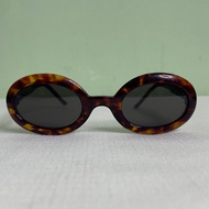 Vintage tortoiseshell glasses 50s