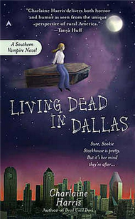 Southern Vampire Mysteries, Book 2: Living Dead in Dallas (新品)