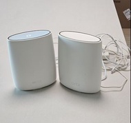 Netgear Orbi WiFi 路由器RBR50v2連電源和接駁線
