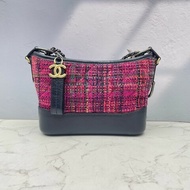Chanel 毛呢編織流浪包 小號 玫粉色拼色