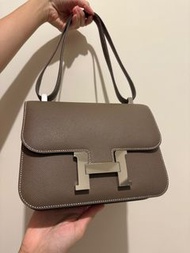 Hermes Constance 24 大象灰