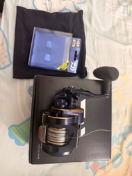 Daiwa saltiga 300hl 2025新款 連Daiwa 線