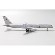 ROYAL NEW ZEALAND AIR BOEING 757-200Force JC WINGS 1:400