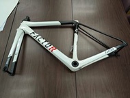 FACTOR O2 49CM FRAME