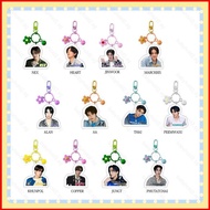BH2 Thai boy bands BUS flower bell acrylic pendant key chain Heart Jungt Peemwasu Alan Copper HB2