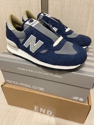 New balance x Carhartt 990V1