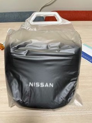 Nissan 原廠 車用人體工學頭枕