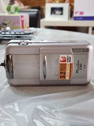 Canon PowerShot S30 Digital Camera 3.2MP 10x Optical Zoom