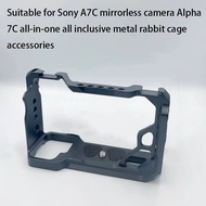 Suitable for Sony A7C rabbit cage mirrorless camera A7C vertical camera base aluminum alloy protecti