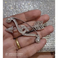 ARROW BOW BROOCH / CHEST BROOCH