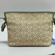 LOEWE/羅意威 綠色老花mini福袋單肩斜挎包 尺寸：21*18*7cm