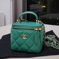 Chanel 小盒子/ top handle vanity case