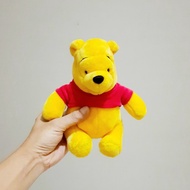 Boneka Pooh Baju Merah Original Disney Size 20 cm/ Boneka Pooh