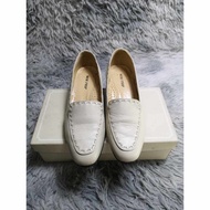 Off White leather Loafer Shoes