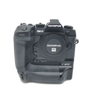Olympus E-M1X