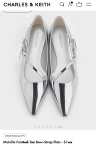 CHARLES & KEITH 銀色蝴蝶結尖頭平底鞋