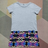 Uniqlo X Dzine Studio Long T-Shirt size M Chest 37.5 "Used In Good Condition.