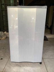 [中古] 大同 100L 單門冰箱 小冰箱 冷藏小冰箱 套房冰箱 台中大里二手冰箱 台中大里中古冰箱 修理冰箱 維修冰箱