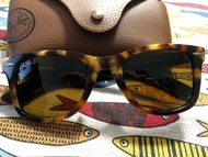 Ray-Ban RB2140F (1160) Wayfarer 1160 Spot Brown Havana/Black Sunglasses for Men Women Wellington Tor