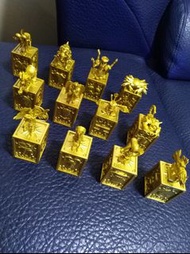 [全新] 聖鬥士星矢 十二星座 黃金聖衣 連聖衣箱 (扭蛋)