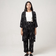 Dama Kara Outer Gayatri