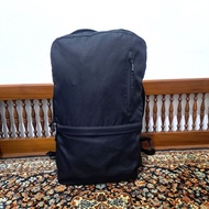 tas ransel incase backpack warna black