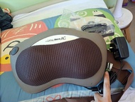 OGAWA 保背指壓按摩枕