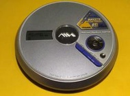 Sony XP-zv616 CD 隨身聽 PLAYER 另有山水 DVD 行動 播放器  電池10元  *