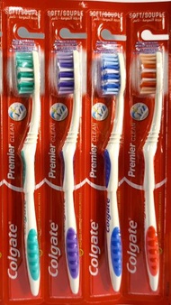 高露潔 - 高露潔優質潔淨牙刷(軟毛) 1支 (隨機顏色) (平行進口)