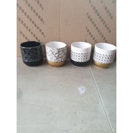 SELF WATERING CERAMIC POT