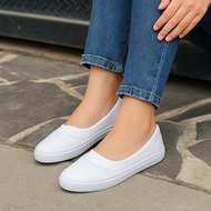 Canvas Slip-On Shoes Wanita - Comfortable Casual Shoes, Jumbo Size Over Size XL 35-43 Non-Slip Flat 
