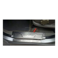 A1 Innova Footsteps Set of 8 Stainless Steel Inner + Outer Footsteps For Toyota Innova form 2006 to 
