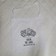 QUEEN THE LABEL Shopping Bag