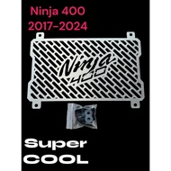super cool Radiator Guard ((Ninja 400 2017-2024)) (BW)