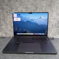 MacBook Pro 16-inch M3 Max / 16-Core CPU / 40-Core GPU / 48GB Unified Memory / 1TB SSD