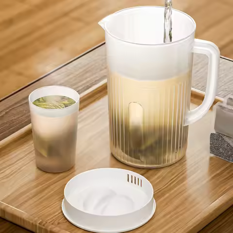 Cold Water Kettle Cold Water Jug Plastic Pitcher with Lid Large Capacity High Temperature Resistant 