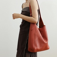 Minimalist togo cowhide tote bag - EMENA
