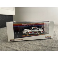 - Tarmac Works 1:64 Porsche RWB 930 Apple