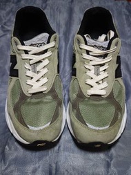 New Balance x JJJJound 990v3