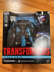 變形金剛 Studio Series 衝雲霄
