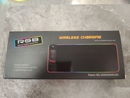 RGB 無線充電電競滑鼠墊
