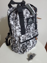 （HOLD）全新New Gregory backpack白花/背包