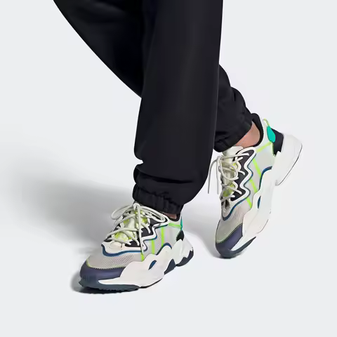 Adidas Genuine Originals OZWEEGO Men's Classic Sports Shoes FY3124