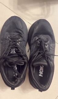 Hoka bondi 8 跑步鞋