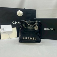 CHANEL MINI黑銀22包