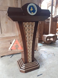 Podium minimalis podium kecil podium garuda podium jokowi mimbar podium podium pidato