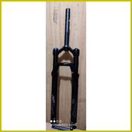 ❁ ☍ ✲ Mountainpeak XS-1 Air fork 27.5/29 black/blkgold