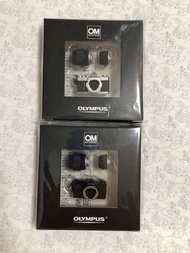 Olympus OM-1 可換鏡相機模型掛飾