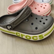 รองเท้าหัวโตของเด็ก cross ของเด็ก รองเท้าแตะ แบบสวน crocs LiteRide Clog  ใส่ได้ใทุกฤดูกาล